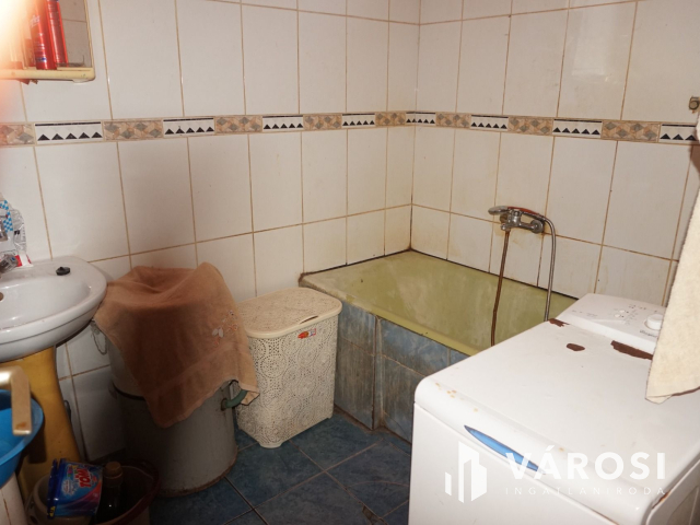 Tágas családi ház bomba áron!