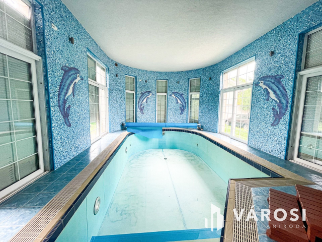 Eladó Kastély Siófokon!