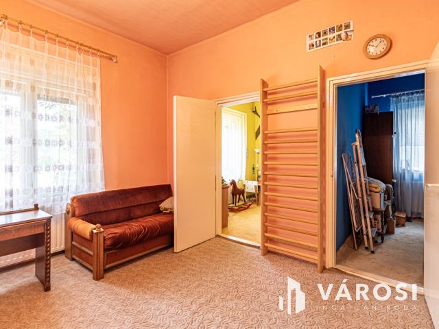 Eladó ház Szőreg egyik legmagasabb pontján!