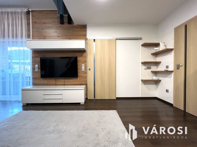 Álomszép luxusotthon, bútorozva eladó