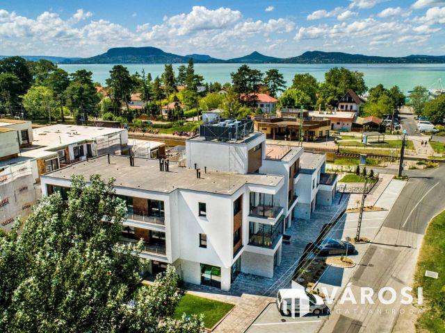 Új építésű lakás (A73), a Balatontól 200 méter távolságra