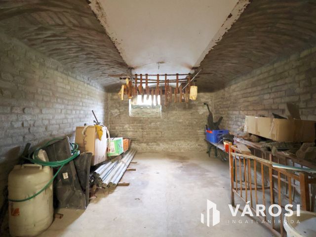 Patinás szállásépület Battonyán