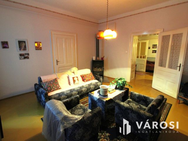 Otthon, kert és vállalkozás