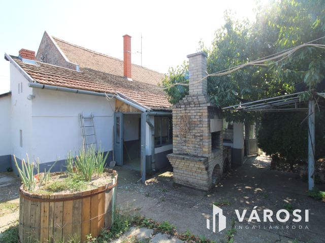 Otthon, kert és vállalkozás