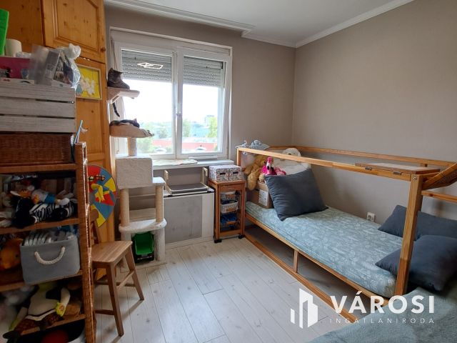 Egyetem közelében 51 nm-es lakás megvásárolható garázzsal