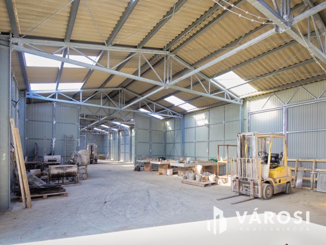 Kiváló adottságú, 2025-ös építésű telephely eladó