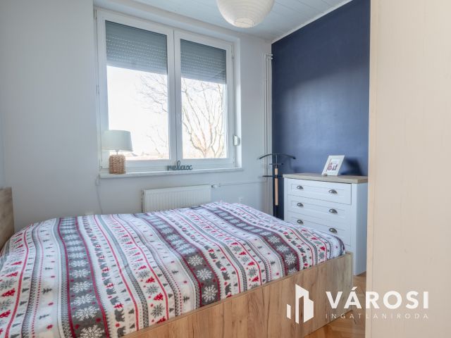 Algyői 4 szobás ikerház