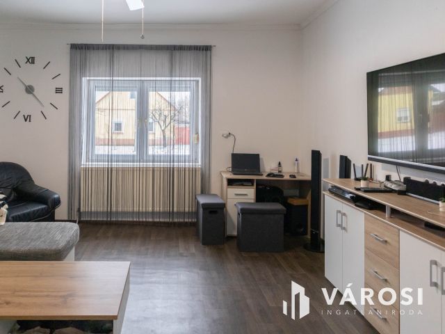 Igényes, felújított Családi ház, ide csak költözni kell