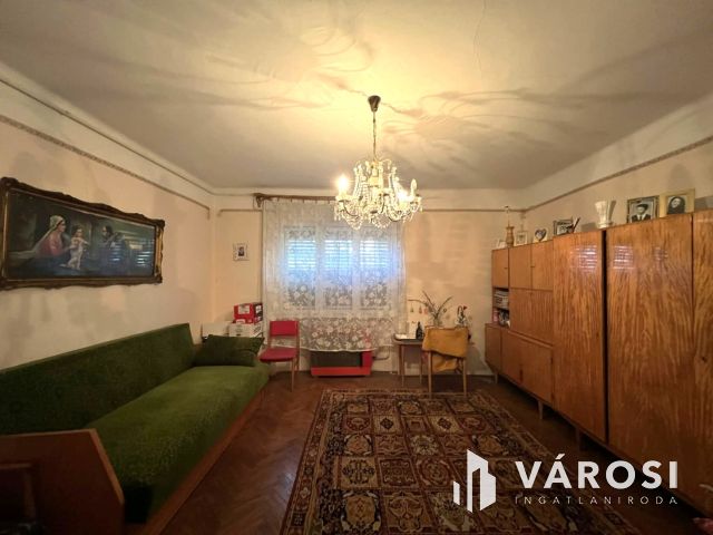 Barátságos, azonnal költözhető, 4 szobás vidéki házikó