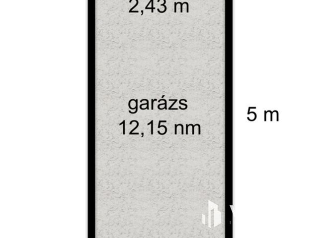 Bal fasor elején, garázs kaidó.