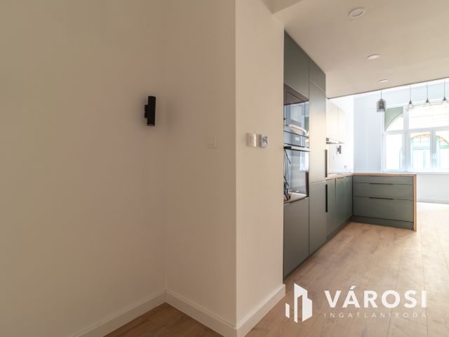 3  lakás egyben eladó a XIII. kerület szívében!