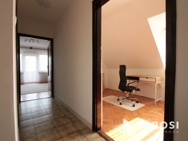 Családi ház gondos bérlőt keres