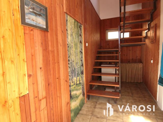 Családi ház gondos bérlőt keres