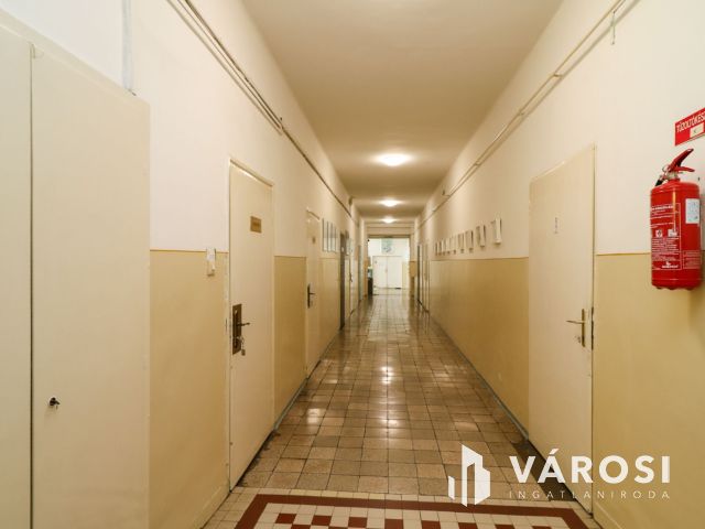 Eladó ipari létesítmény - sokoldalú lehetőségekkel