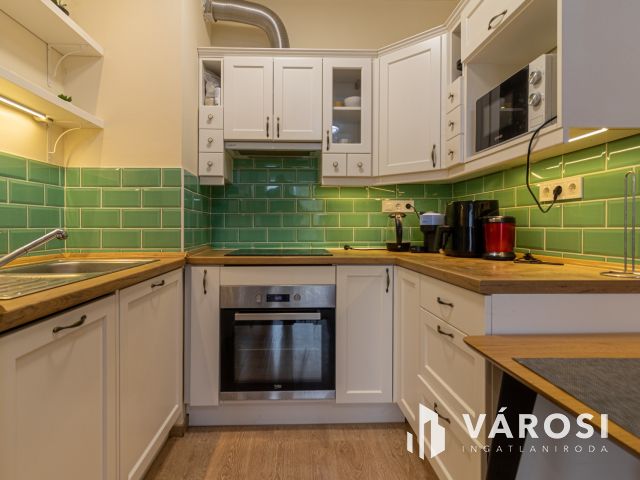 Mennyezetfűtéses 2 szobás lakás Angyalföldön!