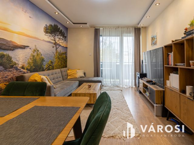 Mennyezetfűtéses 2 szobás lakás Angyalföldön!