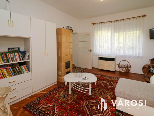 Felújított házrész eladó Nagyszénáson