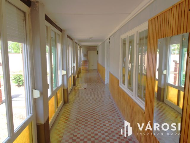 Hangulatos háromszobás ház, csendes környéken